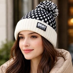 DKNY Pom-Pom Beanie – Black & Cream